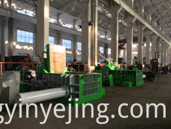 Y81t-400 Push-out Bale Scrap Metal Waste Baling Machine (automatic)